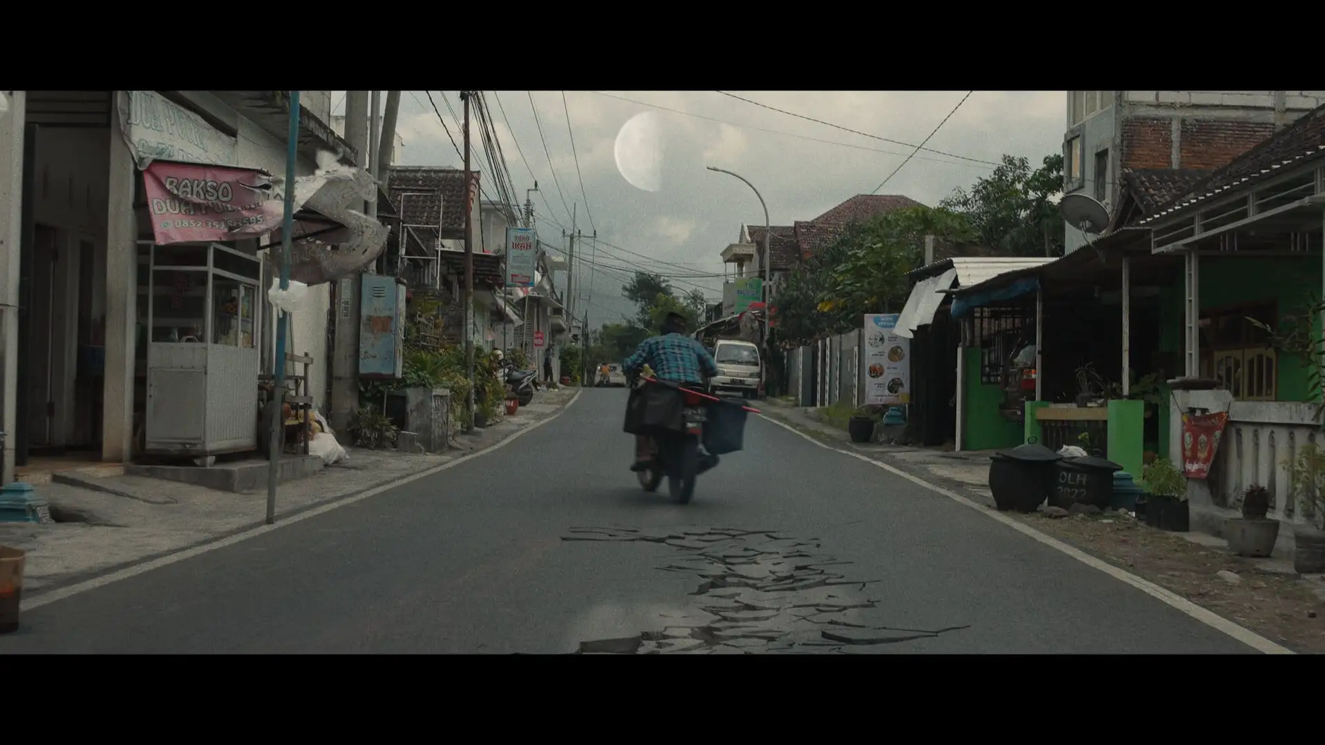 Still 7