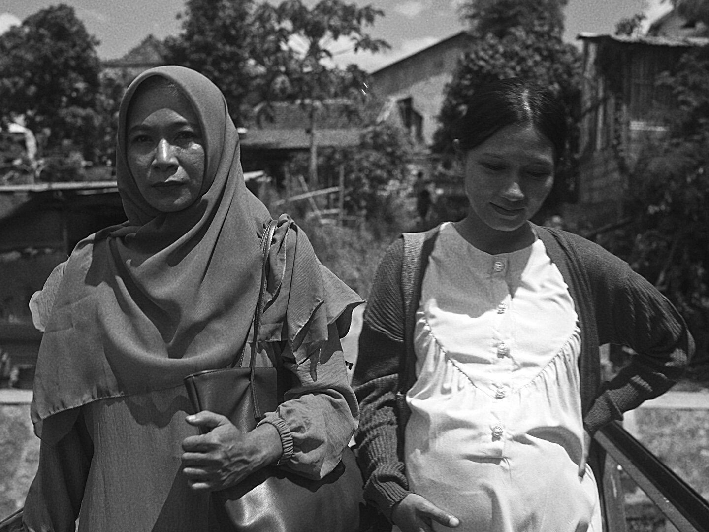 Still 5