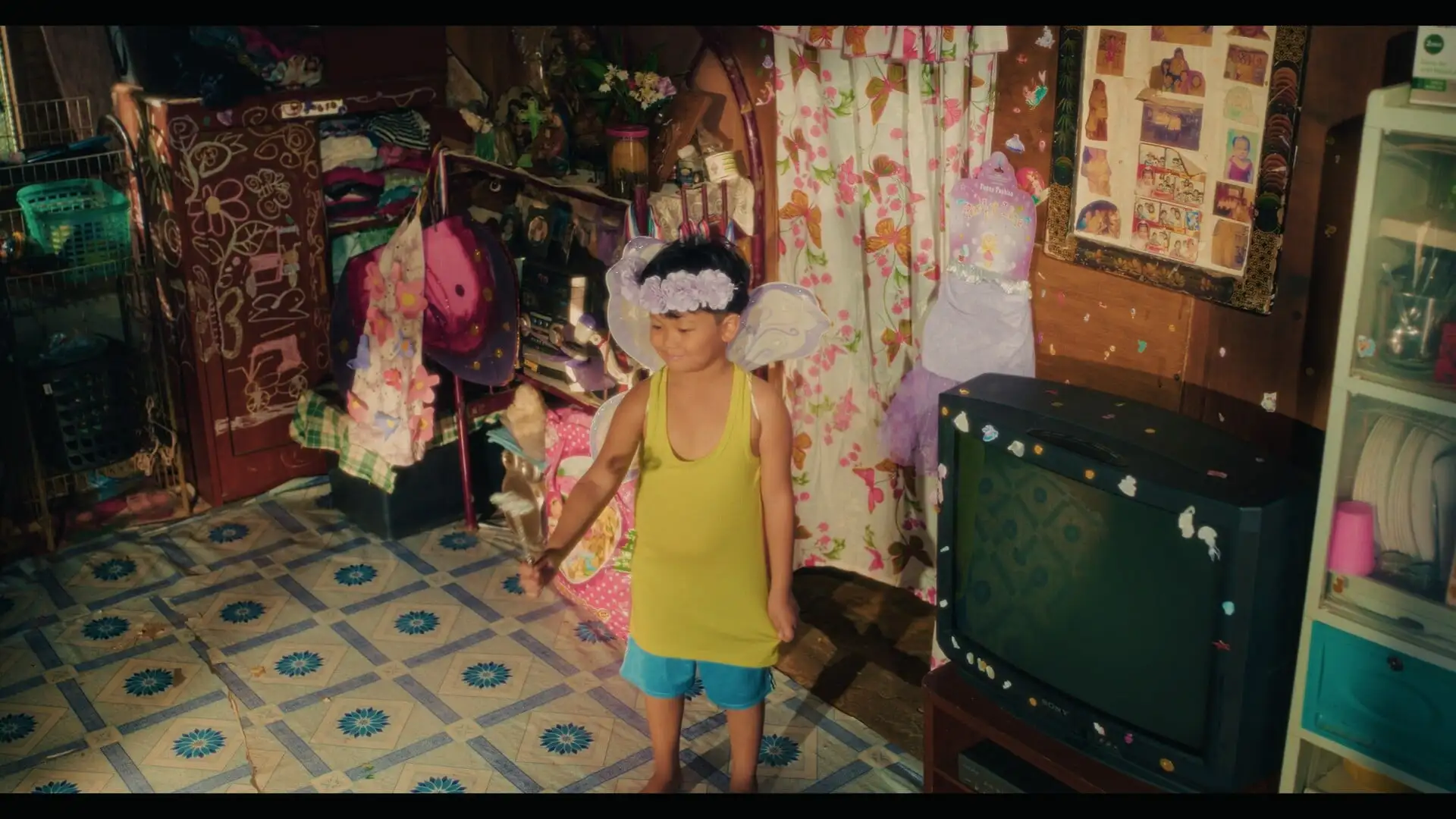 Still 5